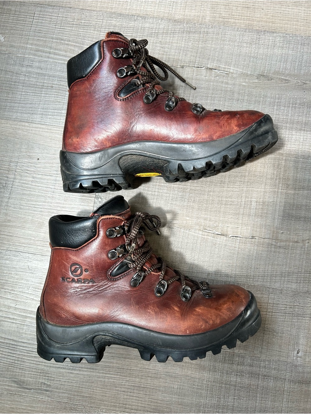 SCARPA Leather Hiking Boots Womens US 8, EU 38 Brown Made In Italy